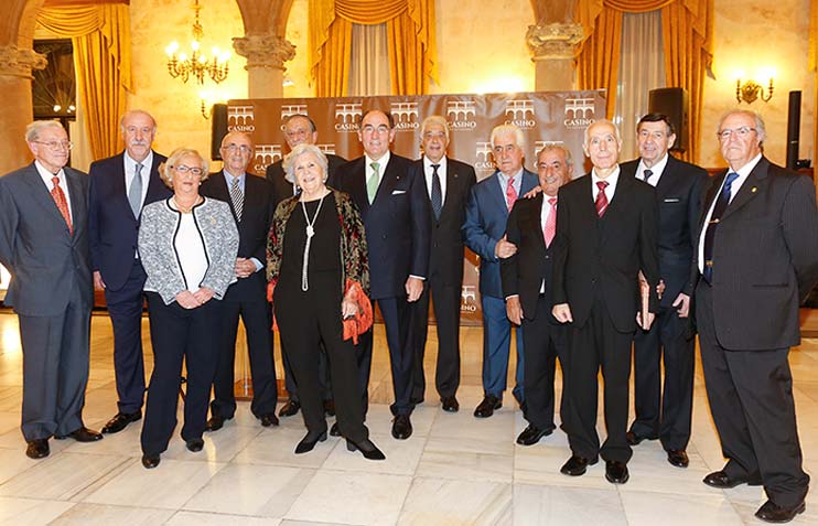 Socios de honor del casino de salamanca