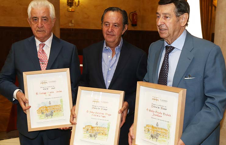 Socios de honor del casino de salamanca